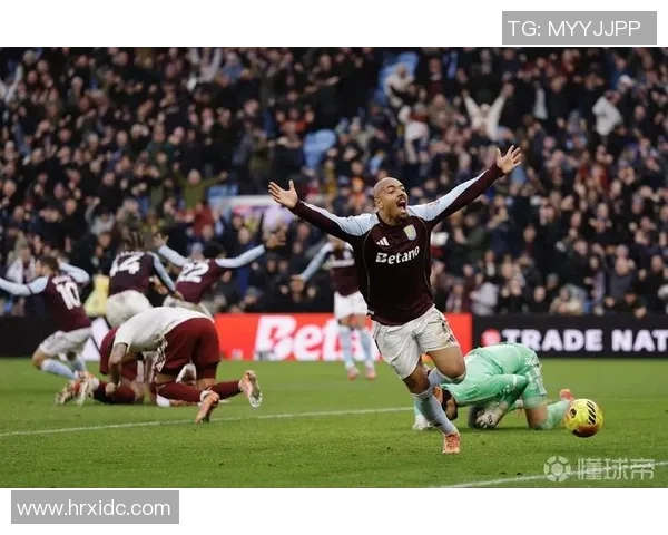 维拉与女王巡游的精彩对决比分揭晓，赛季精彩瞬间回顾